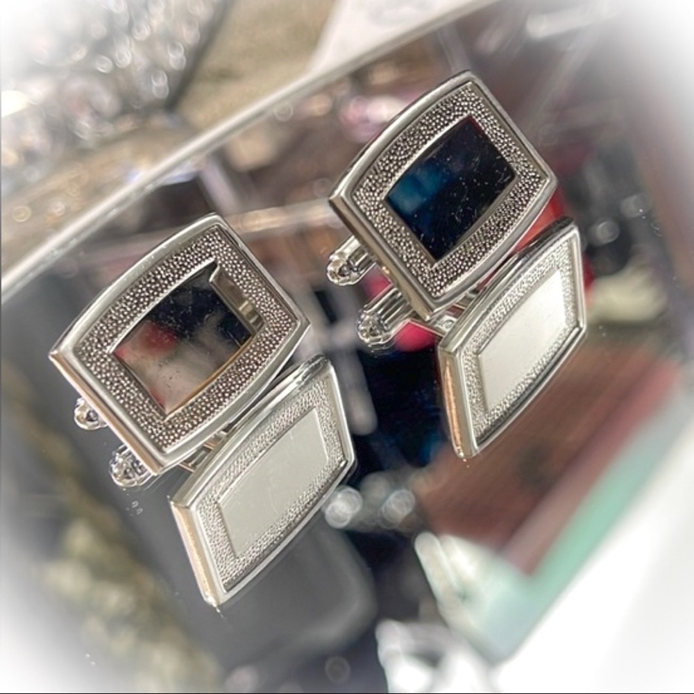 💕Beautiful Silver Tone Rectangle Vintage Cufflinks💕